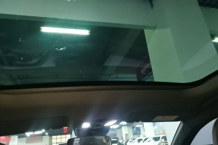 Used CHANGAN UNI-V 2022 1.5T Prestige Version Headliner