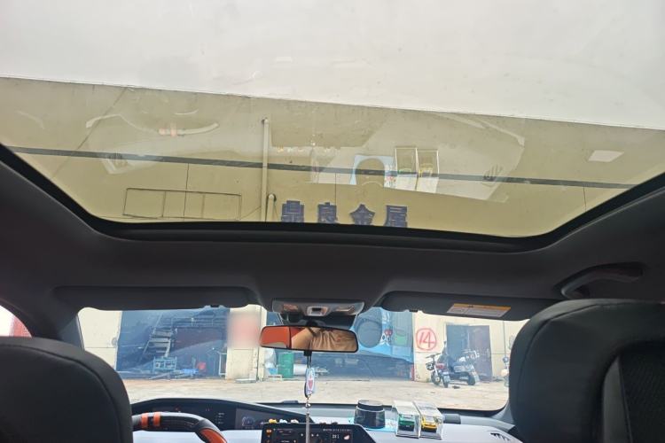 Used CHANGAN UNI-V 2022 1.5T Prestige Version Headliner