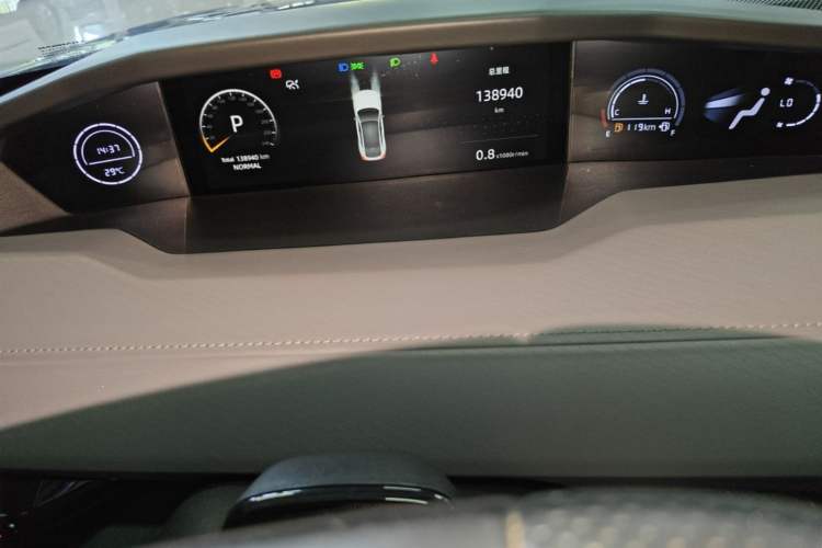 Used CHANGAN UNI-V 2022 1.5T Prestige Version Instrument Cluster