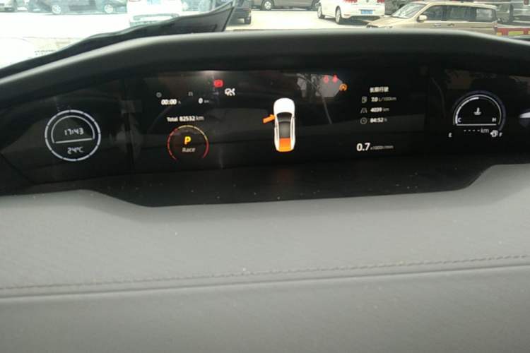 Used CHANGAN UNI-V 2022 1.5T Prestige Version Instrument Cluster