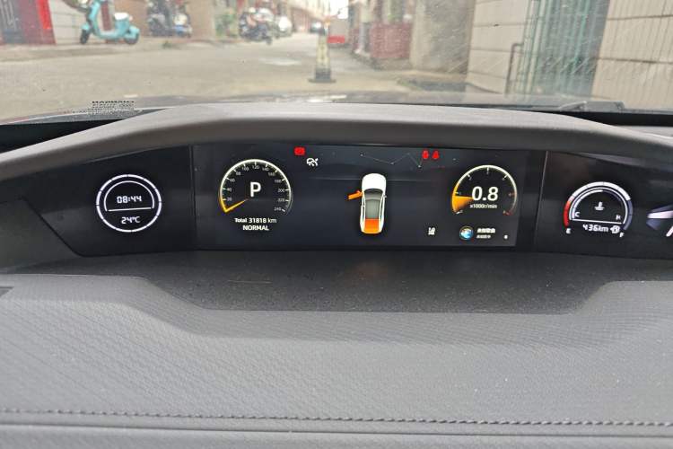 Used CHANGAN UNI-V 2022 1.5T Prestige Version Instrument Cluster