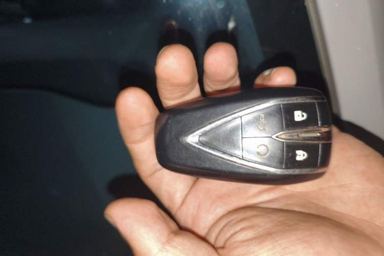 Used CHANGAN UNI-V 2022 1.5T Sport Edition Interior 1
