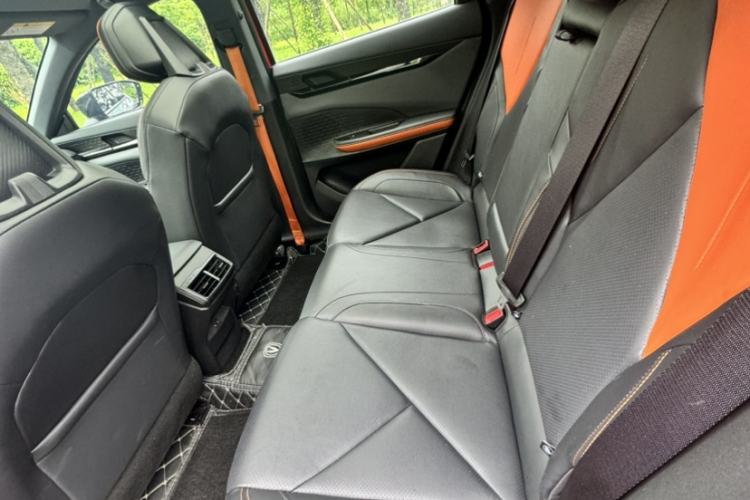 Used CHANGAN UNI-V 2022 1.5T Prestige Version Interior 1