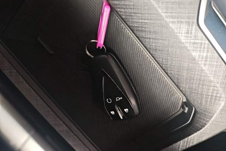 Used CHANGAN UNI-V 2022 1.5T Prestige Version Interior 1