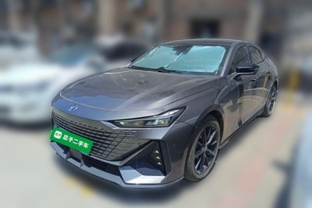 Used CHANGAN UNI-V 2022 1.5T Prestige Version