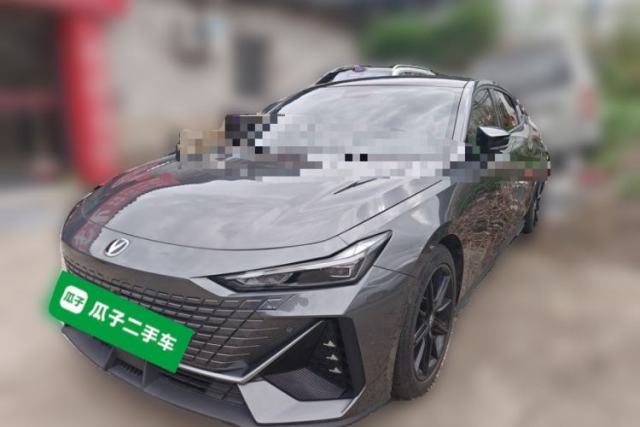 Used CHANGAN UNI-V 2022 1.5T Prestige Version