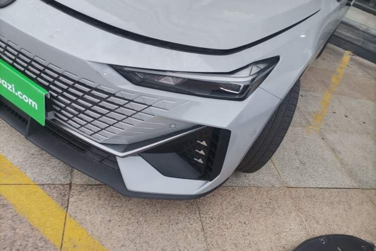 Used CHANGAN UNI-V 2022 1.5T Smart Navigation Version Left Front Headlight