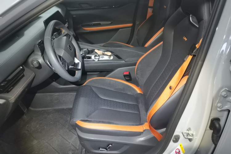 Used CHANGAN UNI-V 2022 2.0T Leading-Speed Edition Left Front Seat