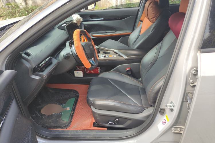 Used CHANGAN UNI-V 2022 1.5T Prestige Version Left Front Seat