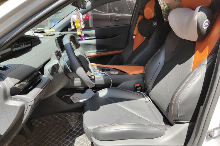 Used CHANGAN UNI-V 2022 1.5T Prestige Version Left Front Seat