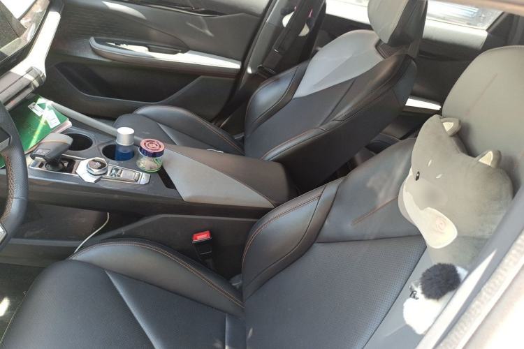 Used CHANGAN UNI-V 2022 1.5T Prestige Version Left Front Seat