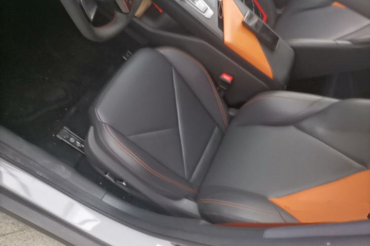 Used CHANGAN UNI-V 2022 1.5T Smart Navigation Version Left Front Seat