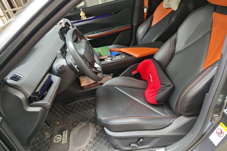 Used CHANGAN UNI-V 2022 1.5T Prestige Version Left Front Seat