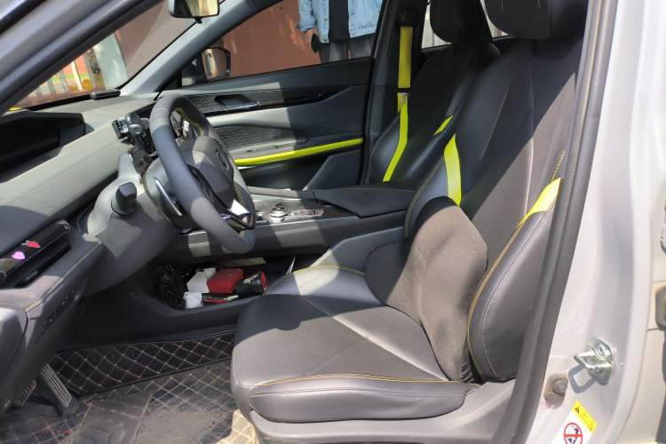 Used CHANGAN UNI-V 2022 1.5T Sport Edition Left Front Seat