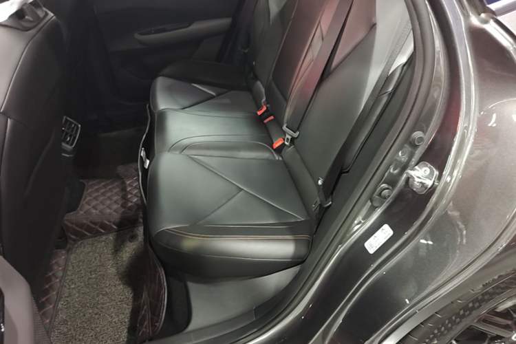Used CHANGAN UNI-V 2022 1.5T Prestige Version Left Rear Seat