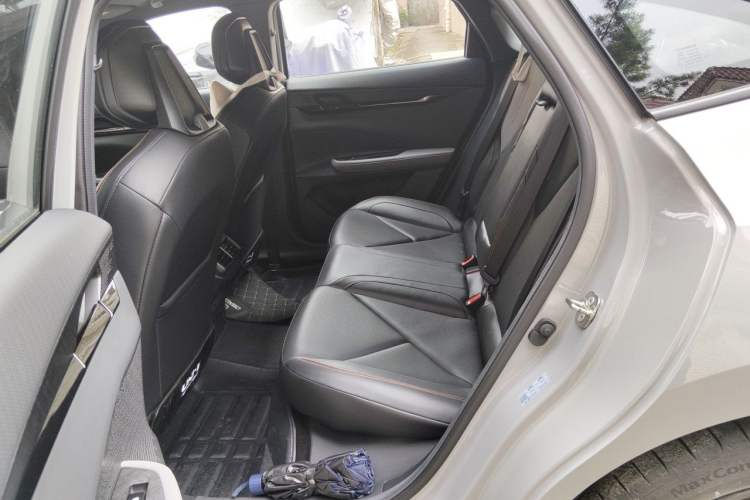Used CHANGAN UNI-V 2022 1.5T Prestige Version Left Rear Seat