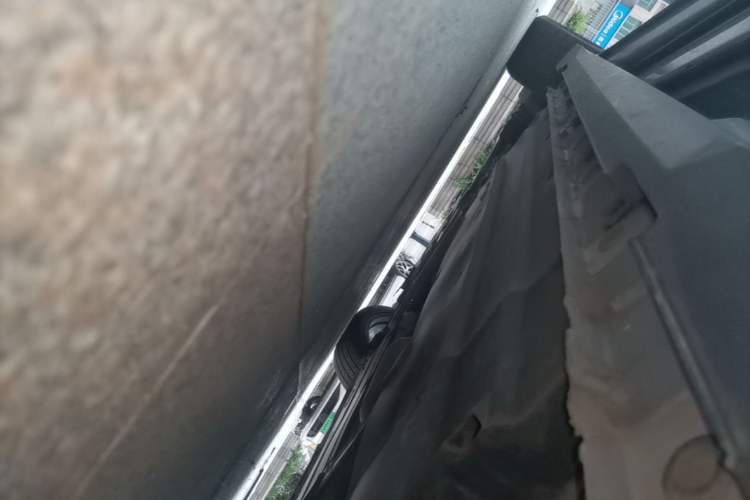 Used CHANGAN UNI-V 2022 1.5T Smart Navigation Version Left Side Sill