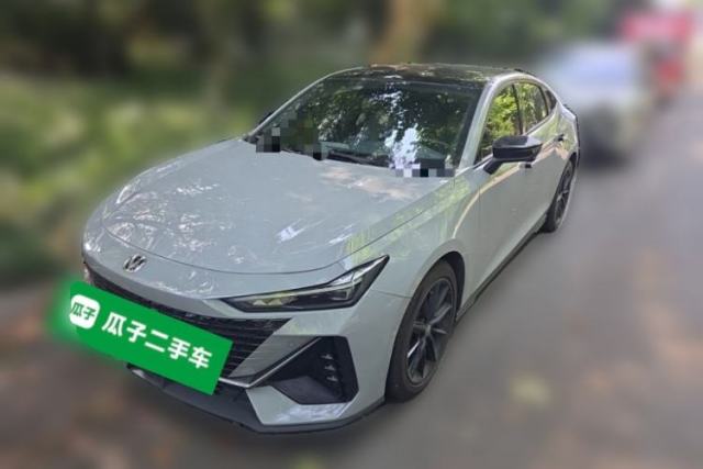 Used CHANGAN UNI-V 2022 1.5T Prestige Version