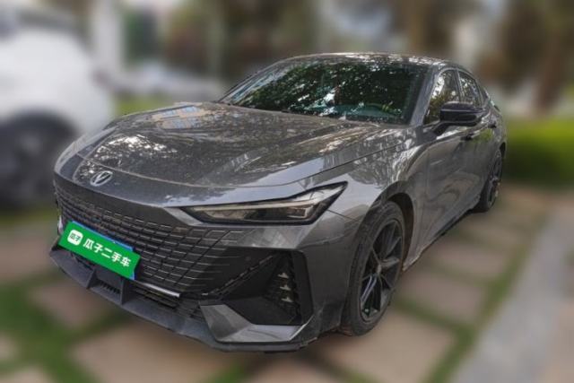 Used CHANGAN UNI-V 2022 1.5T Prestige Version