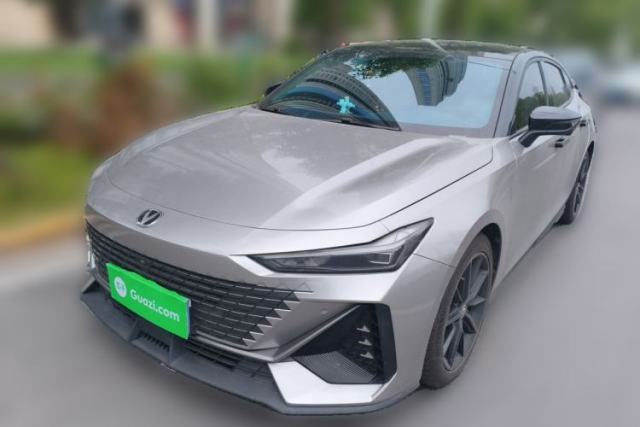 Used CHANGAN UNI-V 2022 1.5T Prestige Version