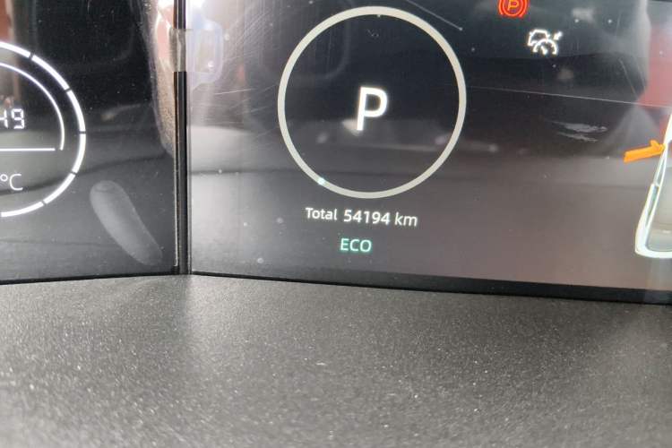 Used CHANGAN UNI-V 2022 1.5T Prestige Version Odometer Close Up