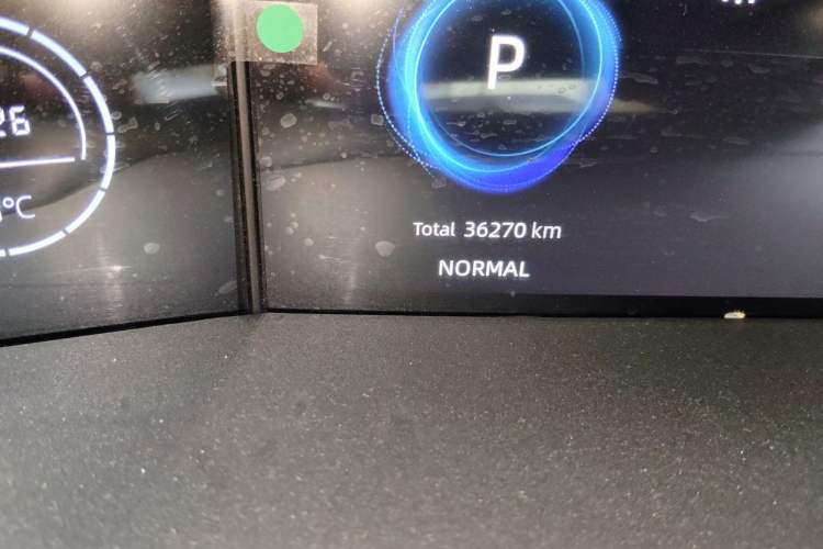 Used CHANGAN UNI-V 2022 1.5T Prestige Version Odometer Close Up