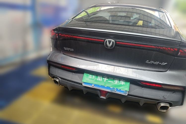 Used CHANGAN UNI-V 2022 1.5T Prestige Version Rear