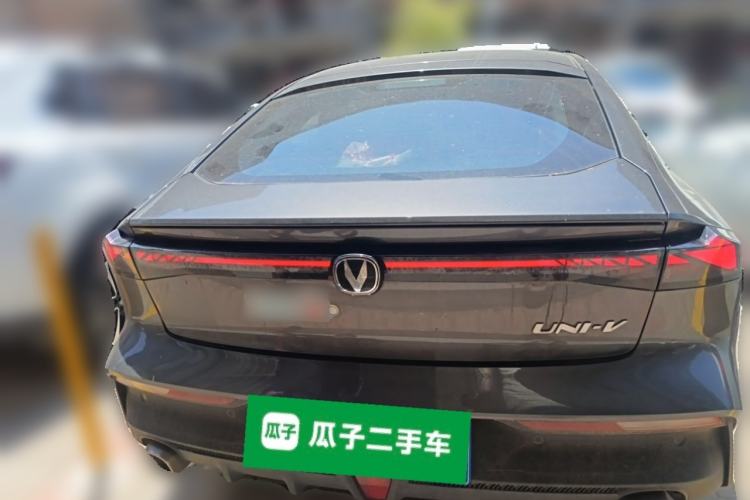 Used CHANGAN UNI-V 2022 1.5T Prestige Version Rear