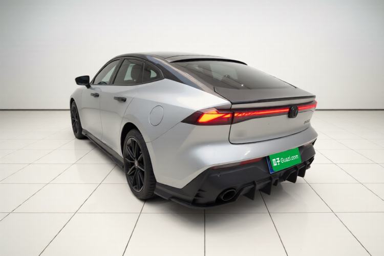 Used CHANGAN UNI-V 2022 1.5T Prestige Version Rear Left 45 Deg