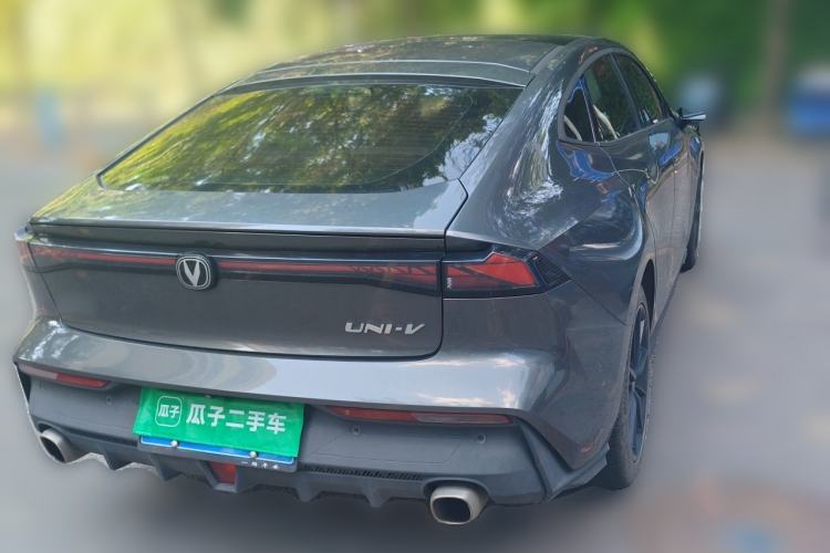 Used CHANGAN UNI-V 2022 1.5T Smart Navigation Version Rear