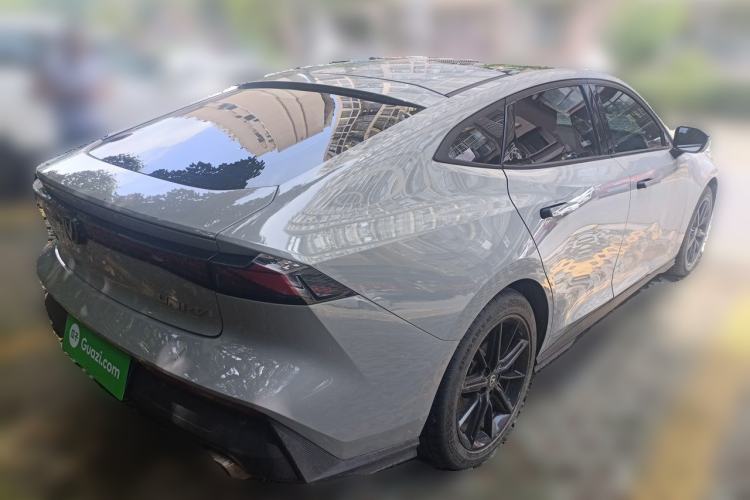 Used CHANGAN UNI-V 2022 1.5T Prestige Version Rear Right 45 Deg