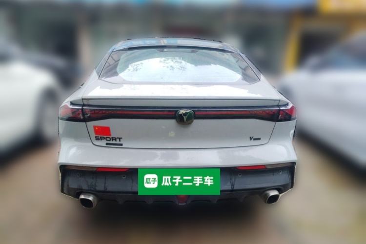 Used CHANGAN UNI-V 2022 1.5T Prestige Version Rear