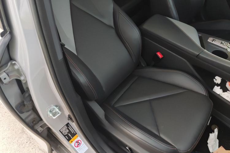 Used CHANGAN UNI-V 2022 1.5T Prestige Version Right Front Seat