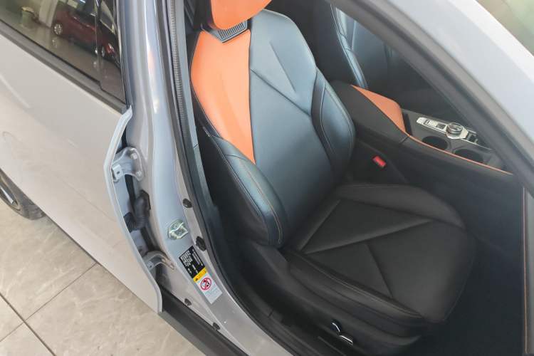 Used CHANGAN UNI-V 2022 1.5T Prestige Version Right Front Seat