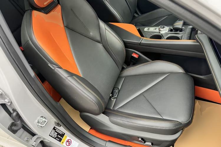 Used CHANGAN UNI-V 2022 1.5T Prestige Version Right Front Seat