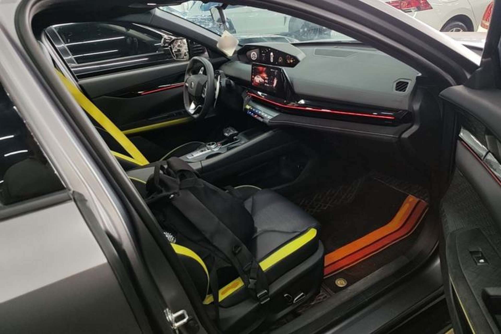 Used CHANGAN UNI-V 2022 2.0T Leading-Speed Edition Right Front Seat