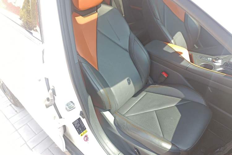 Used CHANGAN UNI-V 2022 1.5T Prestige Version Right Front Seat