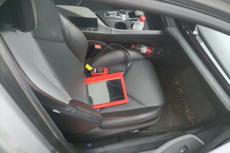 Used CHANGAN UNI-V 2022 1.5T Prestige Version Right Front Seat