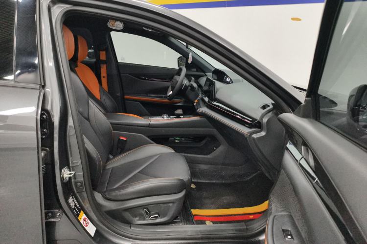 Used CHANGAN UNI-V 2022 1.5T Prestige Version Right Front Seat