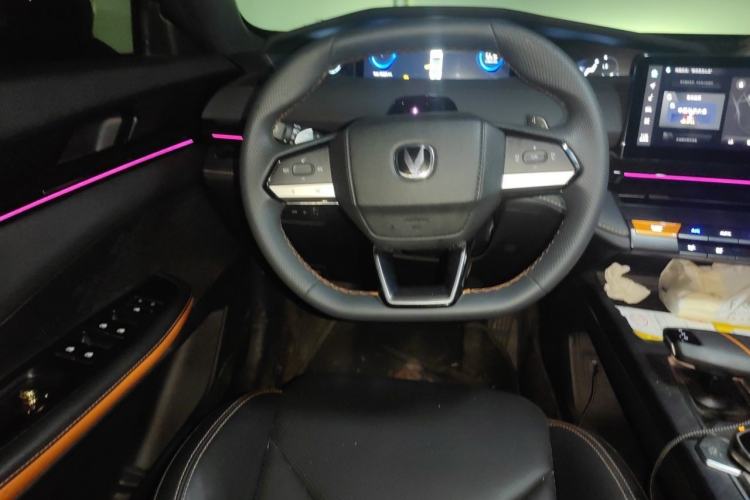 Used CHANGAN UNI-V 2022 1.5T Prestige Version Steering Wheel
