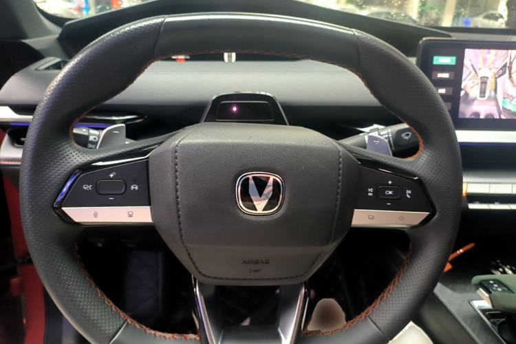 Used CHANGAN UNI-V 2022 1.5T Prestige Version Steering Wheel