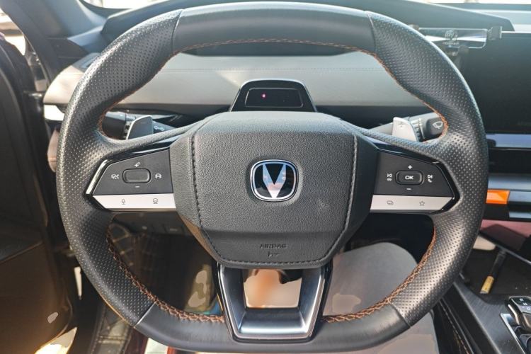 Used CHANGAN UNI-V 2022 1.5T Sport Edition Steering Wheel