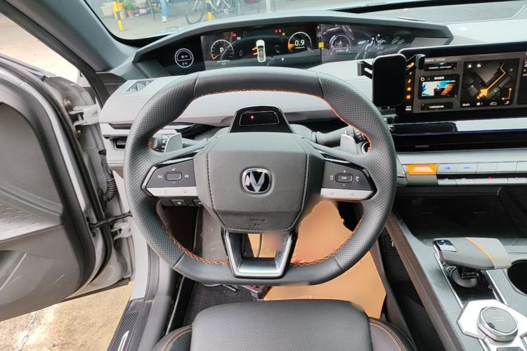 Used CHANGAN UNI-V 2022 1.5T Prestige Version Steering Wheel