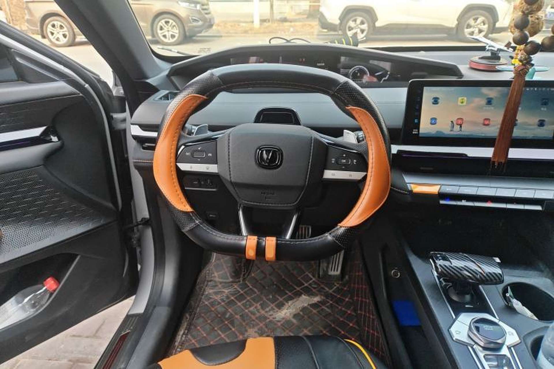 Used CHANGAN UNI-V 2022 1.5T Sport Edition Steering Wheel
