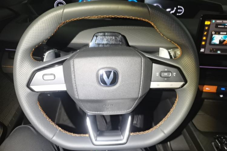 Used CHANGAN UNI-V 2022 2.0T Leading-Speed Edition Steering Wheel