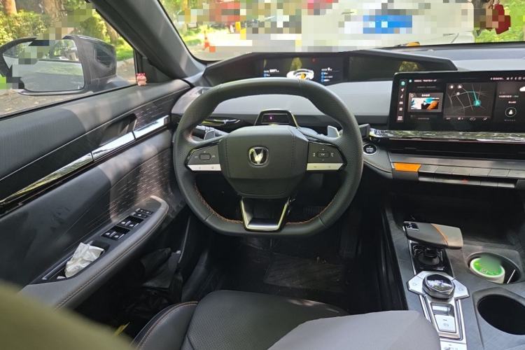 Used CHANGAN UNI-V 2022 1.5T Prestige Version Steering Wheel