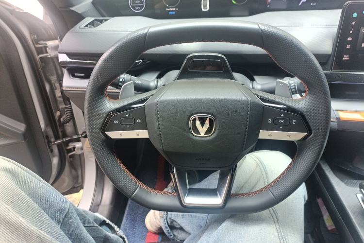 Used CHANGAN UNI-V 2022 1.5T Prestige Version Steering Wheel