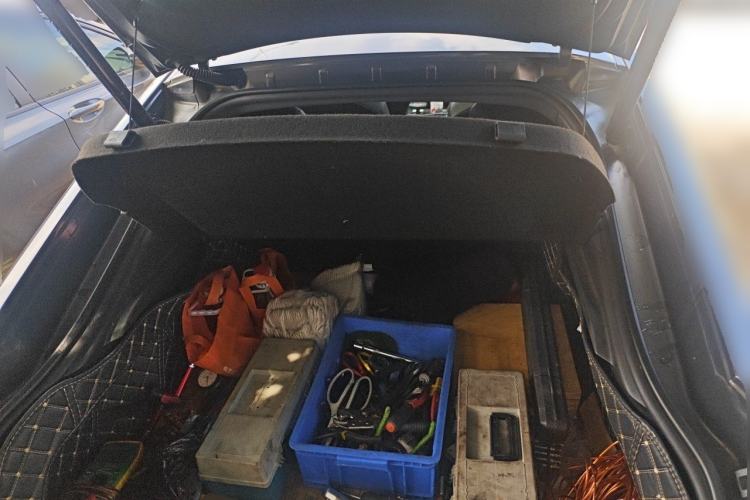 Used CHANGAN UNI-V 2022 1.5T Sport Edition Trunk