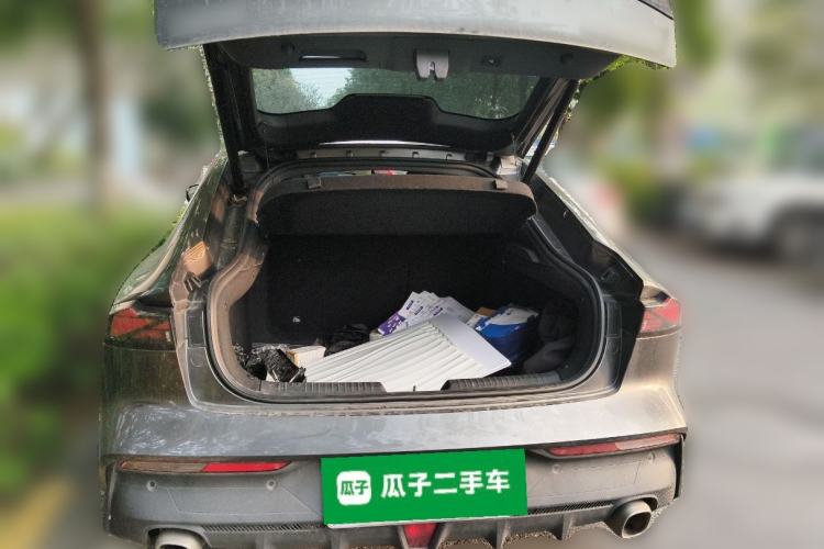 Used CHANGAN UNI-V 2022 1.5T Prestige Version Trunk