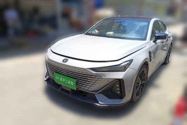 Used CHANGAN UNI-V 2022 1.5T Prestige Version
